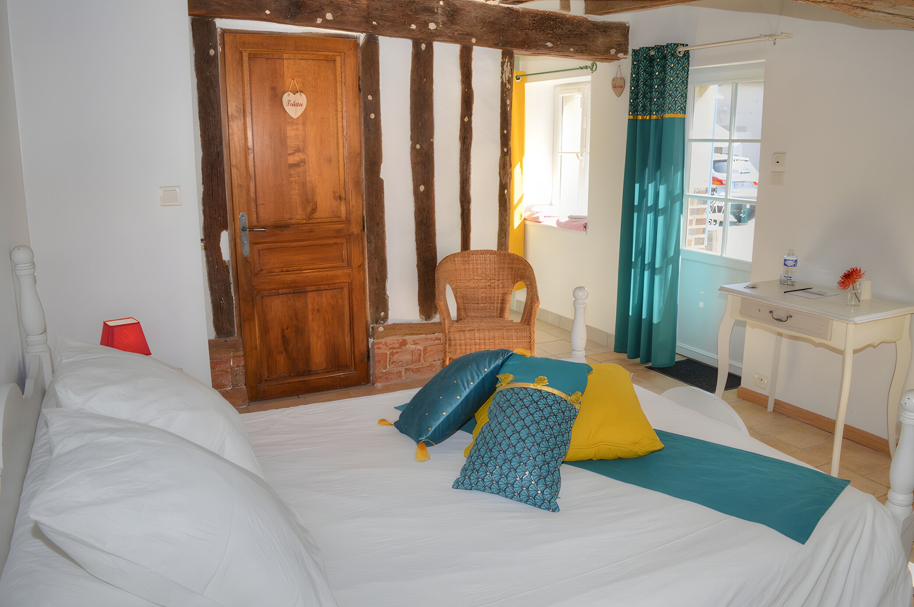 1 slaapkamer, een strijkplank/strijkijzer, wifi, beddengoed