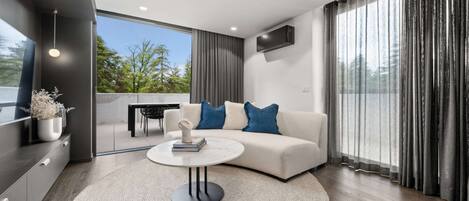 Apartment | Living area