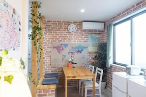 Interior - nestay inn tokyo senju (Tokyo)