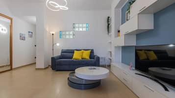 Basic Apartment, Balcony | Living area