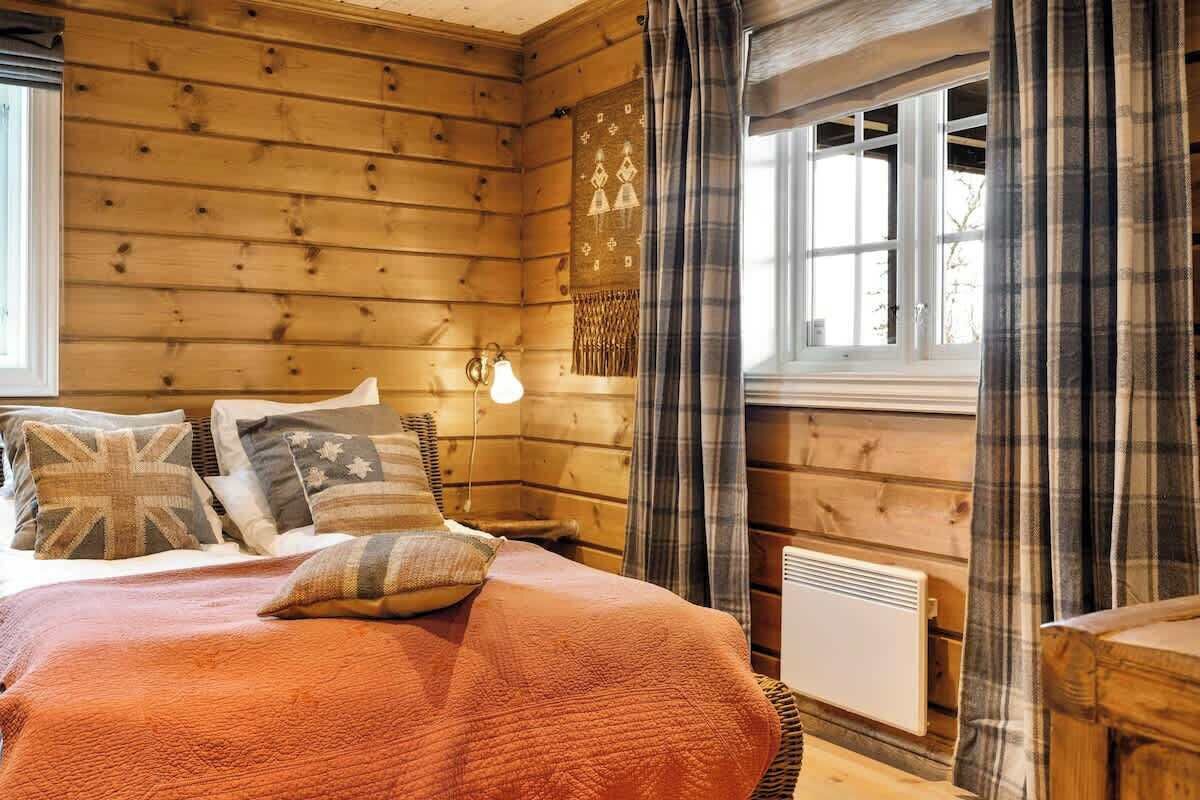 4 Schlafzimmer, Bügeleisen/Bügelbrett, WLAN, Bettwäsche