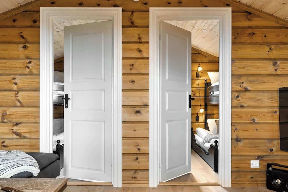 4 quartos, ferros/tábuas de passar roupa, Wi-Fi, roupa de cama