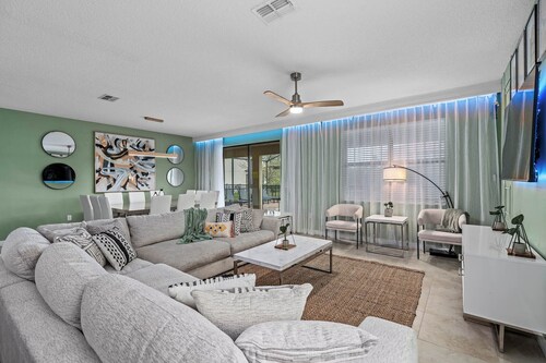 Fun Themed 8bd Home | Pool, Theater & Game Room