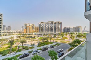 المنطقة المحيطة بالمنشأة