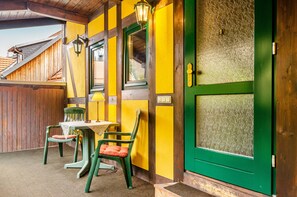Outdoor dining - Apartment “On 2 Floors” (Stolberg i. Harz)