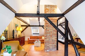 TV - Apartment “On 2 Floors” (Stolberg i. Harz)