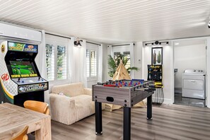 Spielezimmer