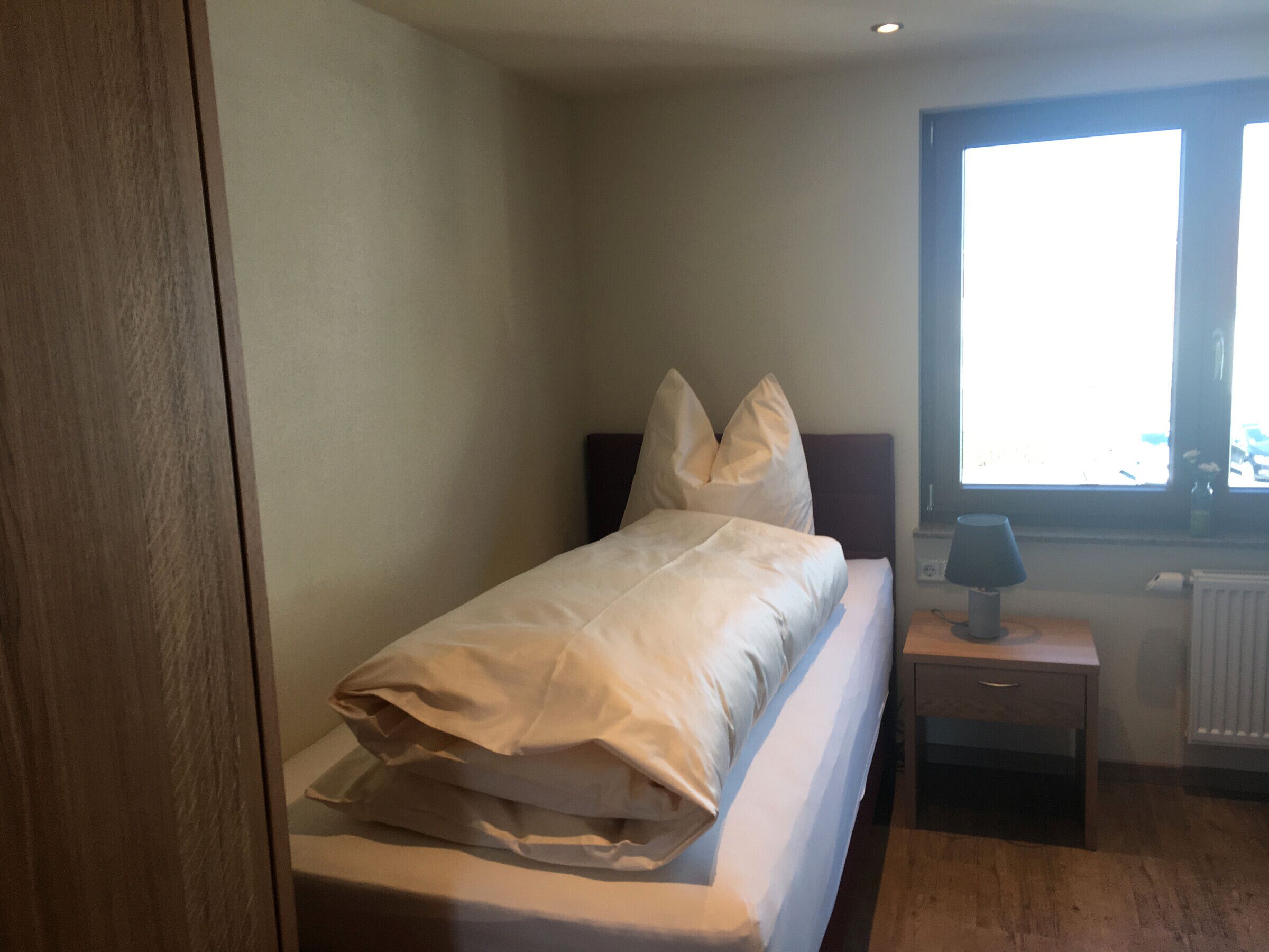 1 bedroom, WiFi, bed sheets