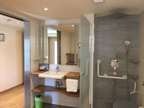 Apartment '3' mit gemeinsamer Terrasse und WLAN