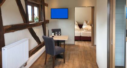 Apartment '9' with Shared Terrace, Balcony and Wi-Fi