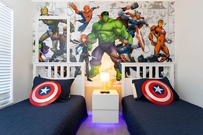 4 habitaciones, tabla de planchar con plancha, internet y ropa de cama 
