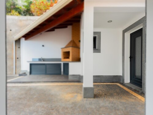 Skyline Villas Room - Isolated room with private bathroom