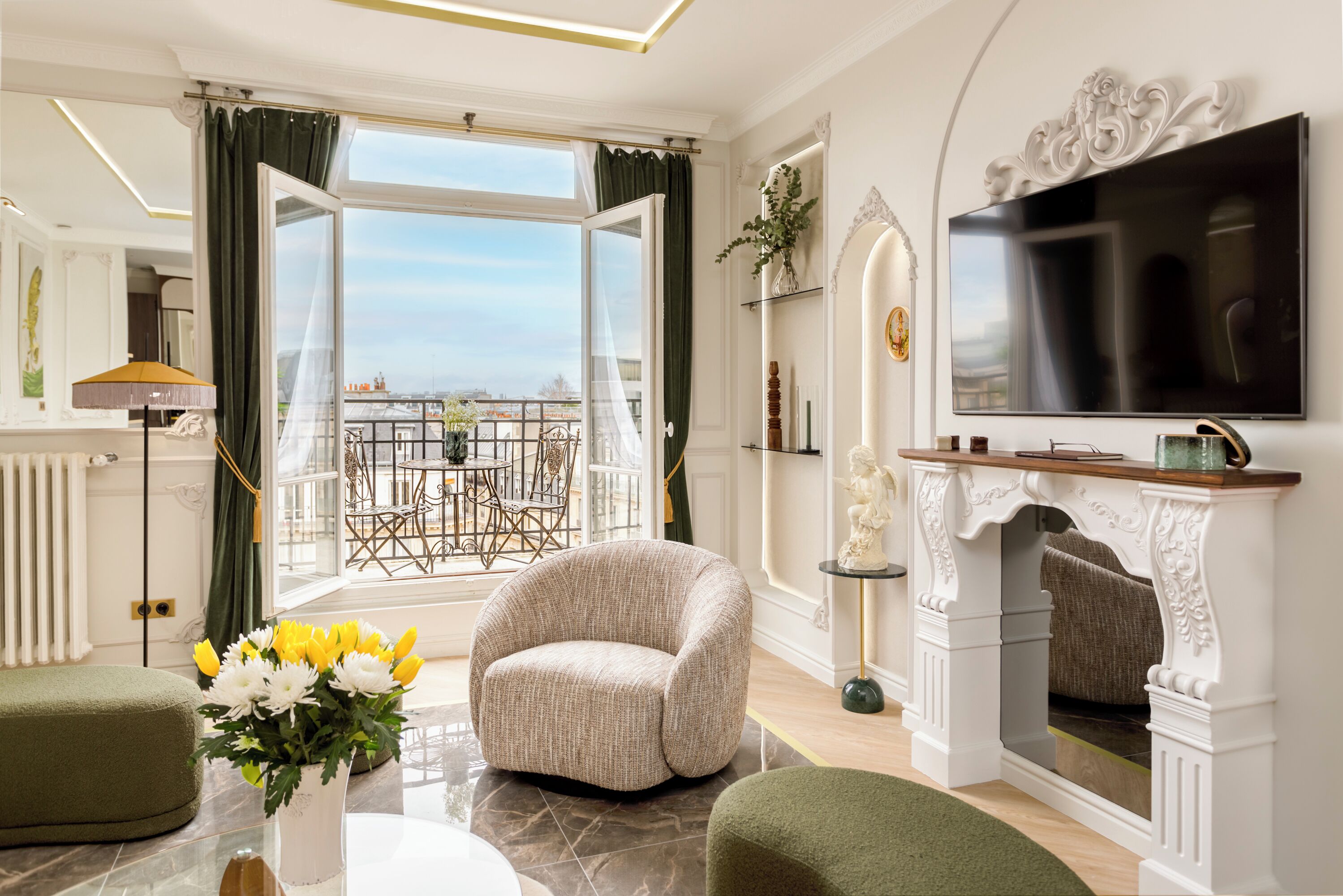 Apartment, City View | Living area | 43-inch Smart TV with cable channels, Netflix, streaming services