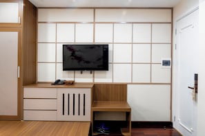 Deluxe Double Room | Free WiFi - The Dahlia Hotel (Ha Noi)