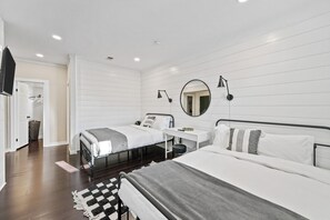 1 bedroom, iron/ironing board, Internet, bed sheets