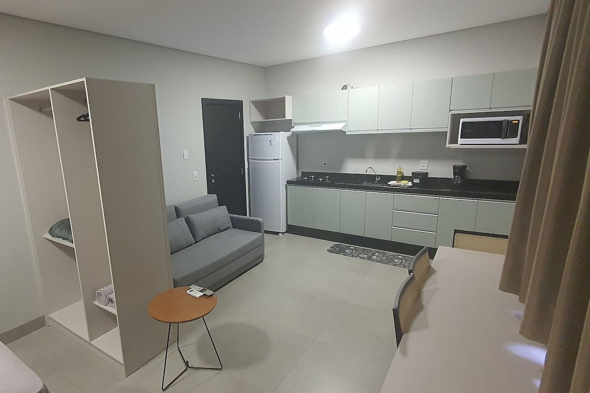 Căn hộ cơ bản | Khu phòng khách | TV