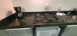 Basic Apartment | Private kitchen - Residencial Marco Zero (Foz do Iguaçu)