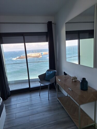 Charmante maison de vacances au bord de la mer a Sao Miguel tout a proximité
