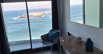 Charmante maison de vacances au bord de la mer a Sao Miguel tout a proximité
