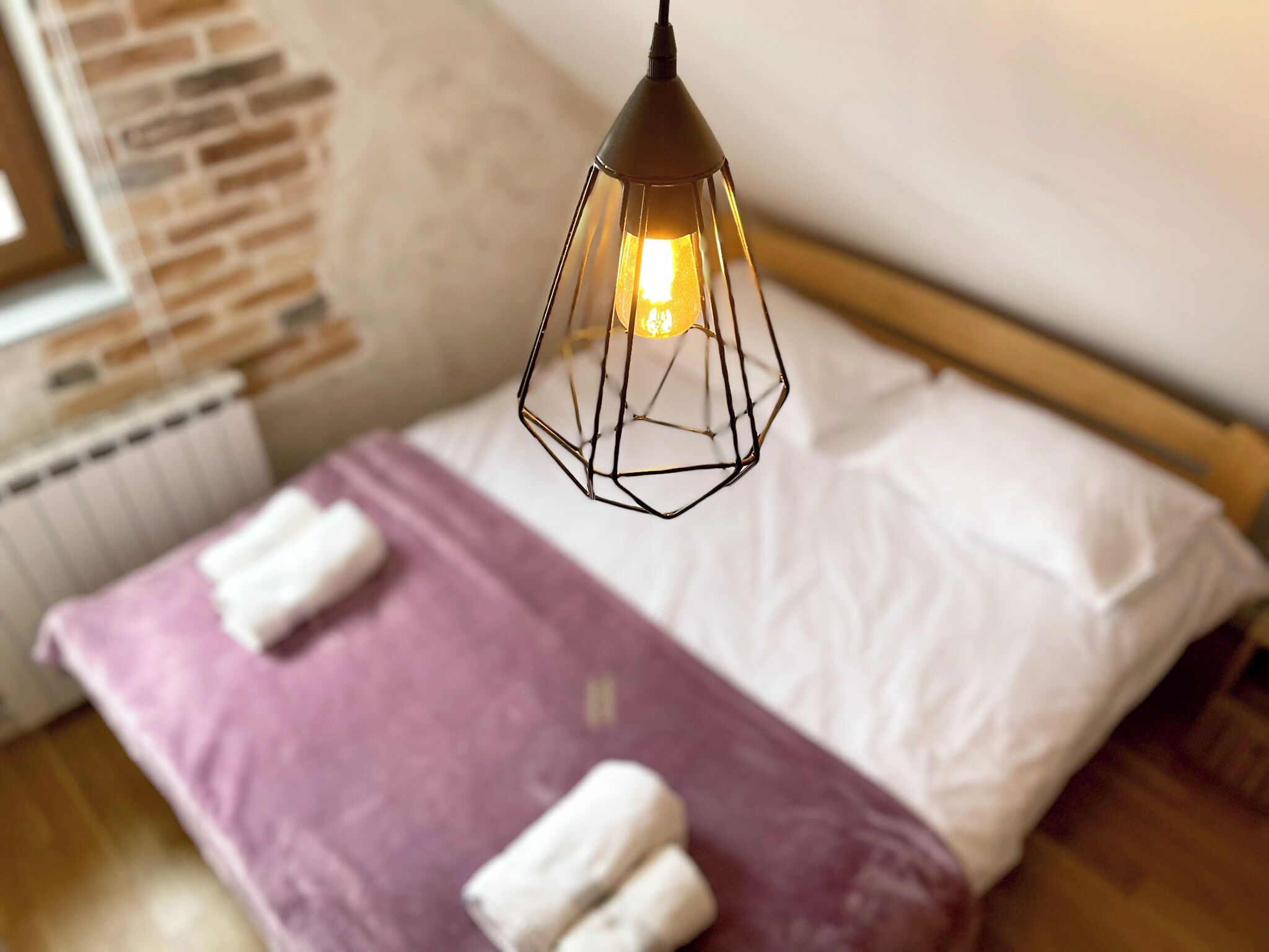 Standard Duplex, Mountain View | Free WiFi, bed sheets