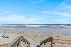 Condo, 1 Queen Bed with Sofa bed (Terrapin Station I) | Beach