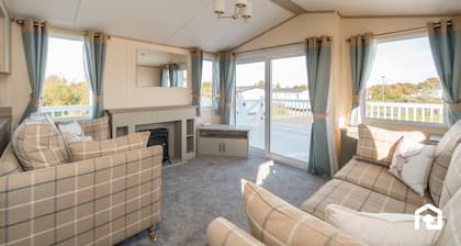 Vacant Nests | Kingsbarnes | Seton sands