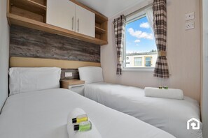 3 makuuhuonetta, ilmainen Wi-Fi, vuodevaatteet