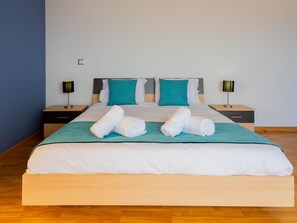 3 bedrooms, iron/ironing board, internet - Skyline Villas Top - Fantastic sea view (Calheta)
