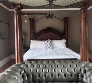 واي فاي مجانًا وملاءات أسرّة