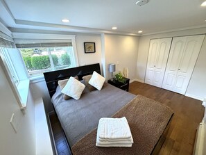 3 dormitorios, tabla de planchar con plancha, wifi gratis y ropa de cama