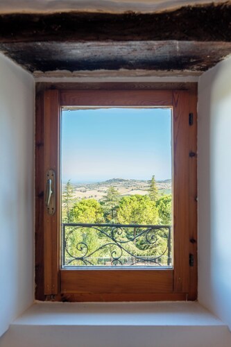 Borgo Lupone [La Finestra sul Mare] 15 minutes from the sea