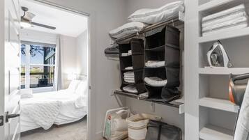 1 bedroom, iron/ironing board, free WiFi, bed sheets