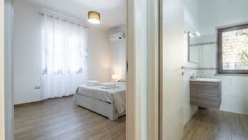 2 soverom, strykejern/-brett, wi-fi og sengetøy