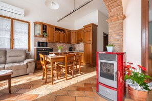 Interior - Su Suergiu Apartment – Comfort and Relaxation in the Heart of Sulcis (San Giovanni Suèrgiu)