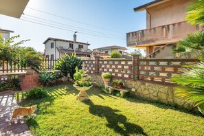 Property grounds - Su Suergiu Apartment – Comfort and Relaxation in the Heart of Sulcis (San Giovanni Suèrgiu)