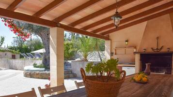 Servei de restauració a l'aire lliure