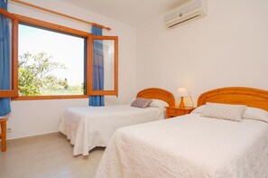 3 bedrooms