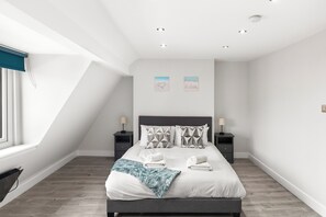 2 Schlafzimmer, Bügeleisen/Bügelbrett, kostenloses WLAN, Bettwäsche