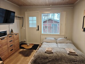 1 habitación, tabla de planchar con plancha, wifi y ropa de cama 