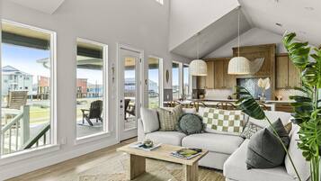 Televisión y chimenea