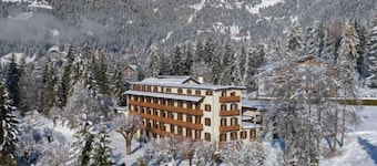 Villars Lodge