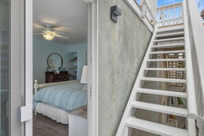 3 chambres, fer et planche à repasser, Wi-Fi, draps fournis