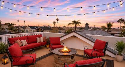Blue Crush•Rooftop Deck•SUPs•Kayaks•Bikes•5 min walk to Sand•Sleeps 8