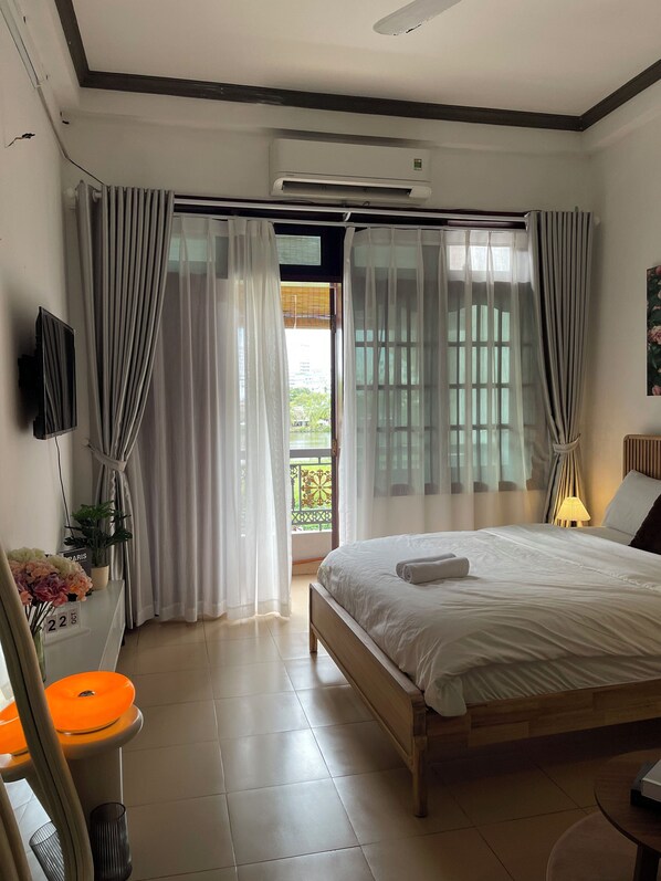 Superior Studio, Balcony, City View | View from room