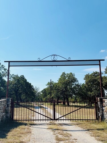 Sunset Ridge - Lakeside Ranch w/ Dock