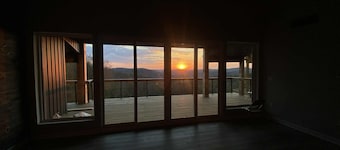 Charming Brand New Modern Townhome with Breathtaking WV Mountain Views!