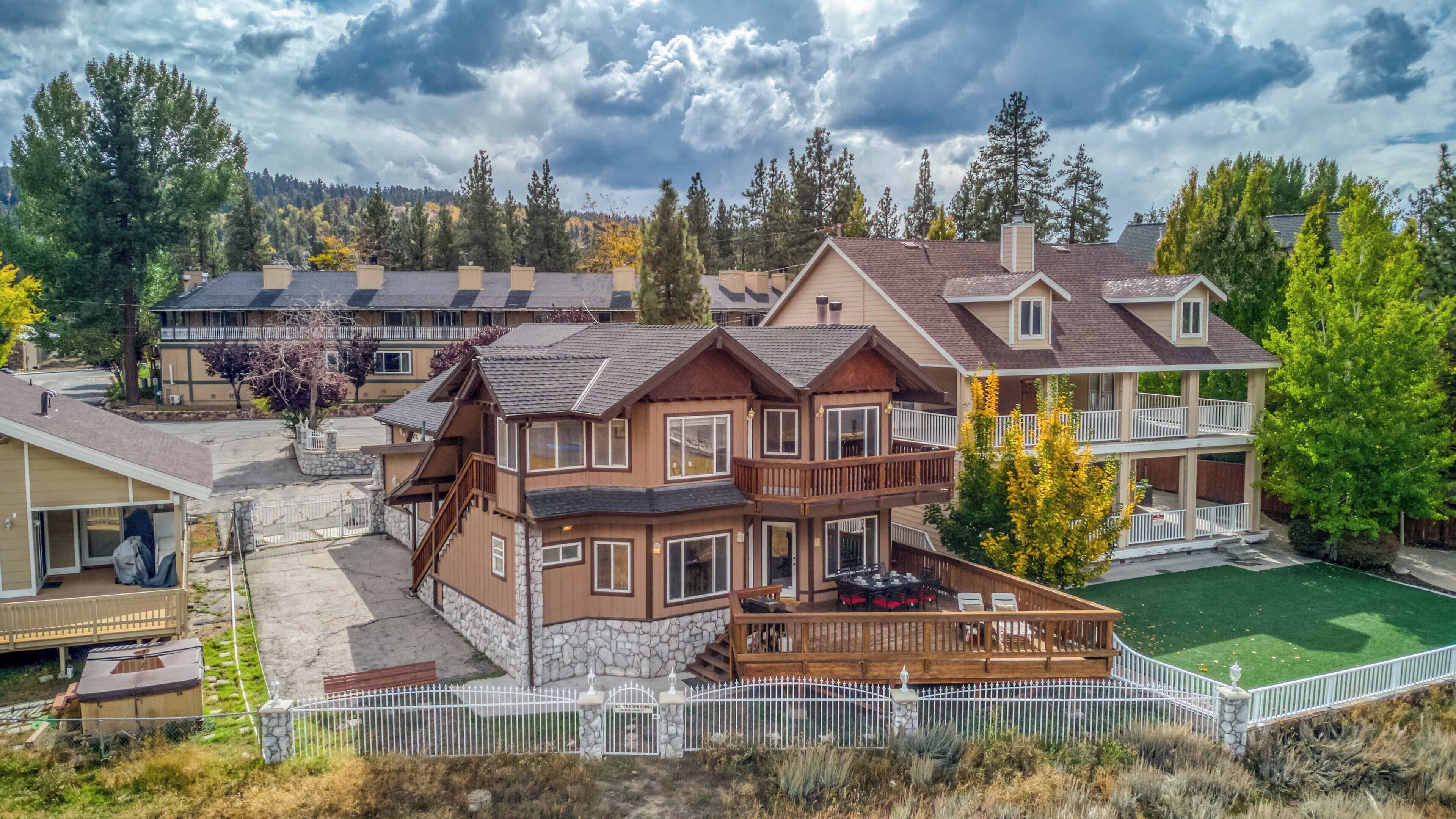 المنشأة من الخارج