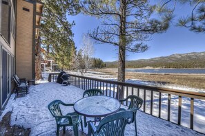 Outdoor dining - Lakefront home with amazing mountain and lake views, game room, BBQ grill + more (Big Bear Lake)