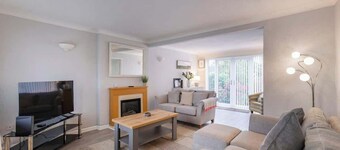 Inviting & Spacious Home | Driveway | Close to EMA