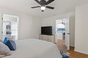 2 bedrooms, WiFi, bed sheets - Your HOME when you're in Benton! (Benton)